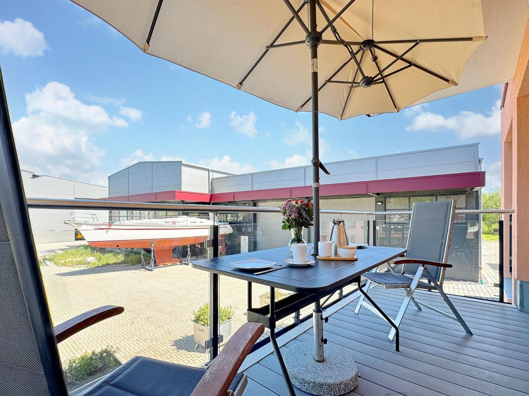 Alte Fischfabrik Lauterbach "Mehrzeit Am Bodden" Apartman Kültér fotó